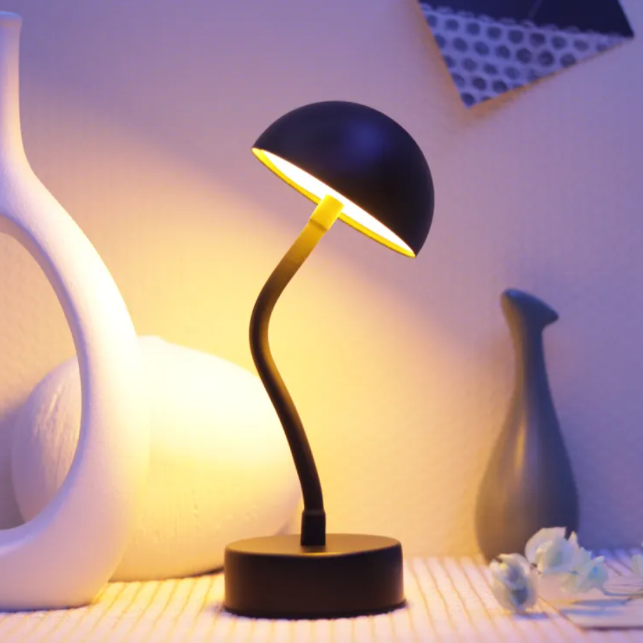 FlexLamp - Moderne trådløs bordlampe med dæmpbar LED og genopladeligt batteri