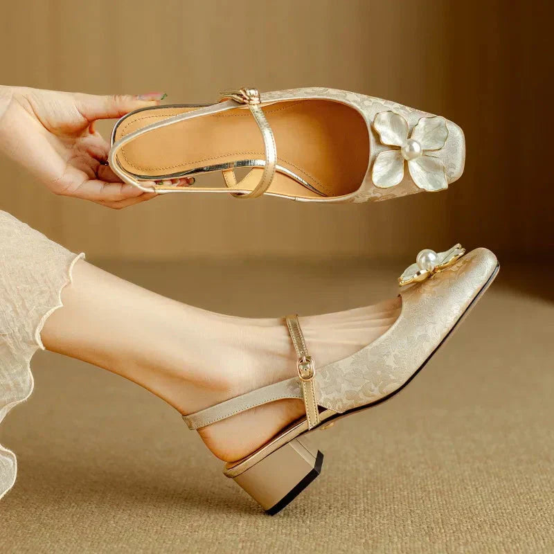 Annie | Eloise Elegante Pumps