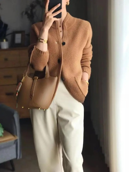 Lucille Cardigan Kvinde – Blød Cashmere Knappet Sweater & Elegant Klassisk Snit