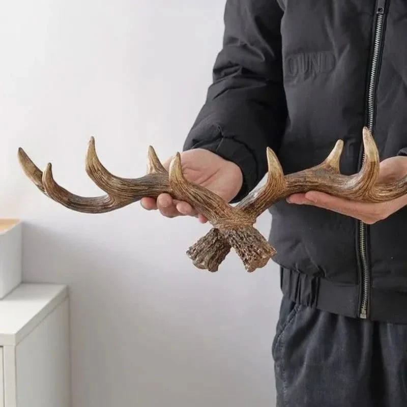 Vægkrog i Vintage Antler Design