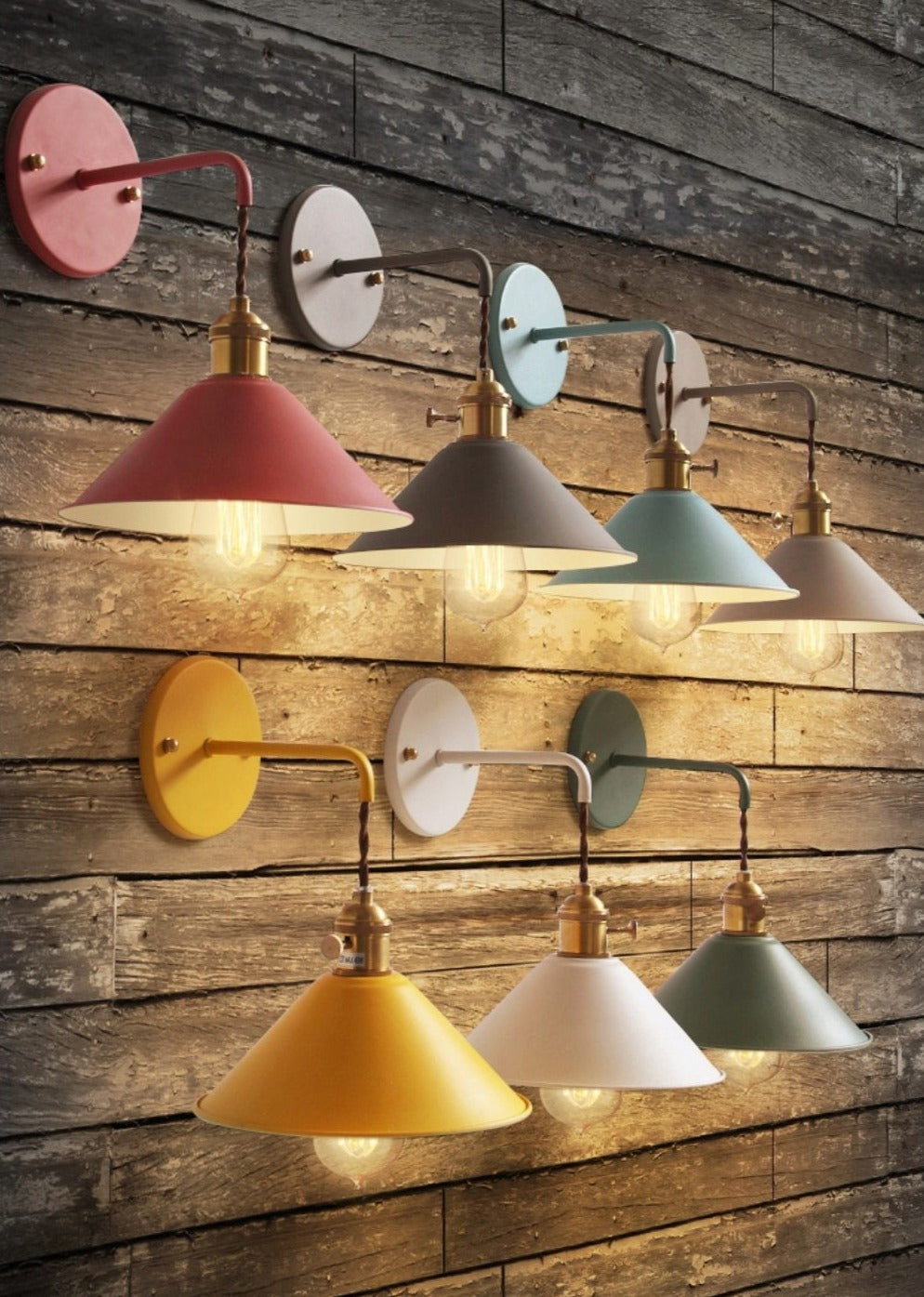 Væglampe i Vintage Stil med Farverigt Design