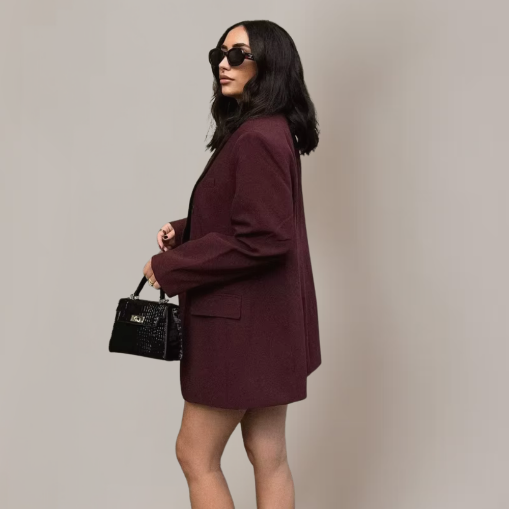 Kvinders Skræddersyede Bourgogne Blazer – Raffineret Pasform til Smart-Casual Looks