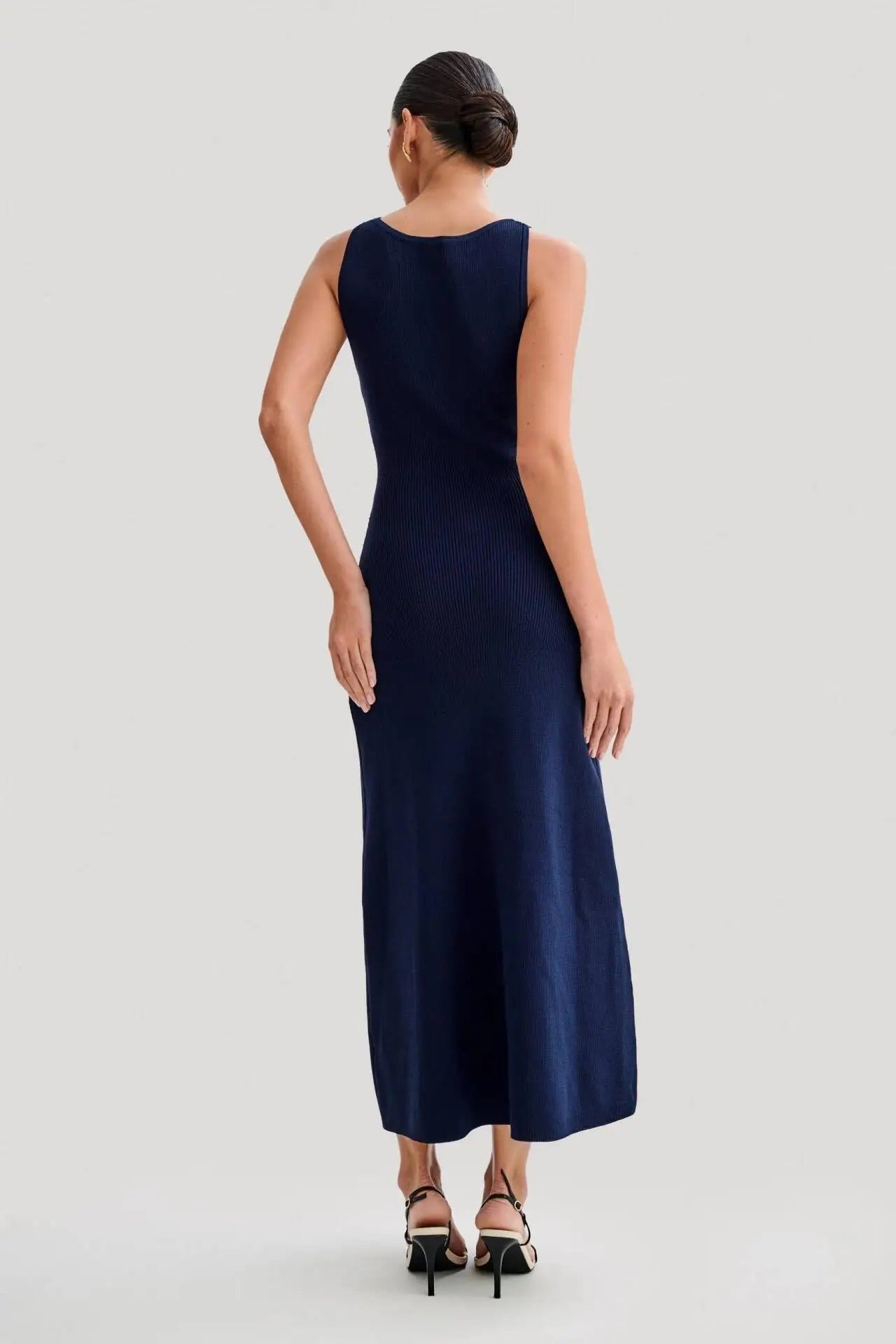 Kvinders strikket ærmeløs Button-Up Bodycon-kjole