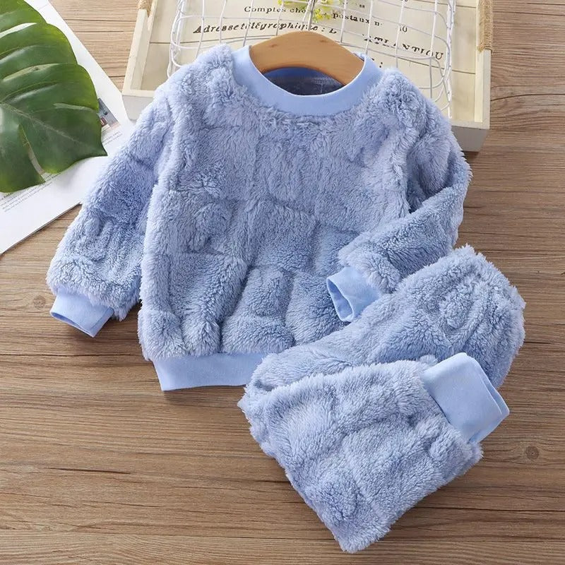 Vinterpyjamas i flannel til børn