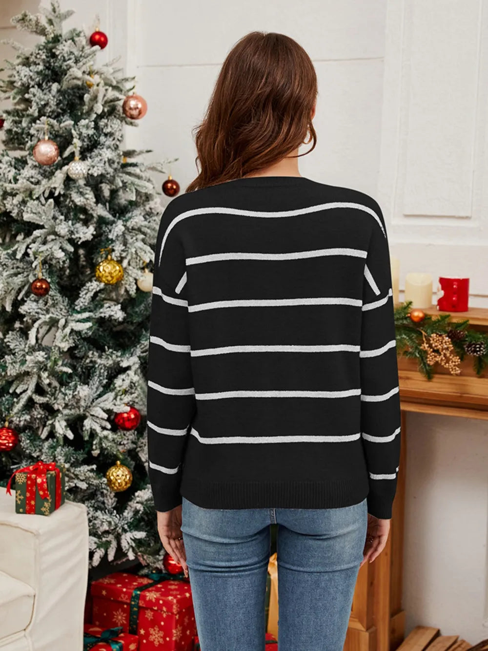 Paillet Santa Stribet Juletrøje – Grøn, Rød & Sort