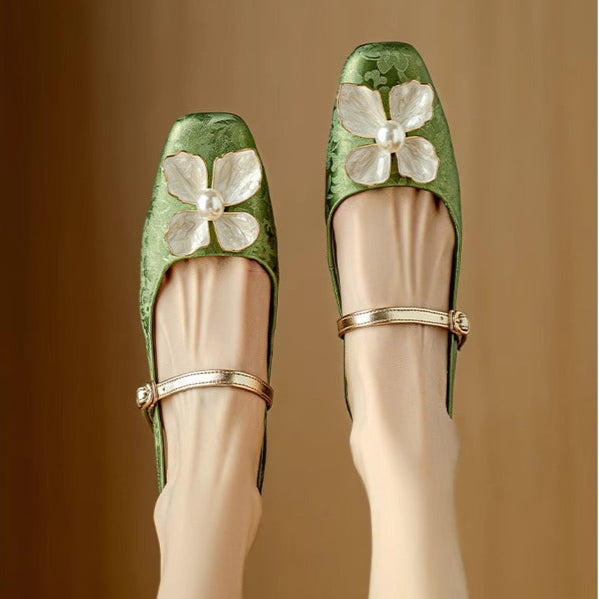 Annie | Eloise Elegante Pumps
