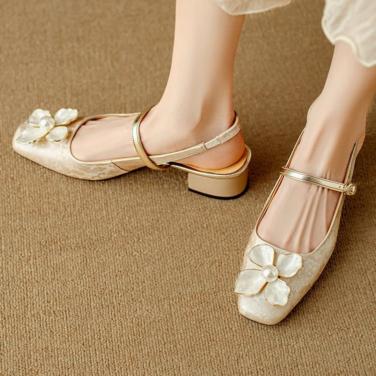 Annie | Eloise Elegante Pumps