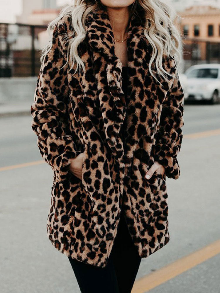 Fresia Vinterjakke Dame – Leopardmønster, Oversize Krave & Varm Foring