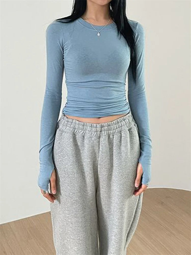 Slim Fit-top med rund hals til kvinder
