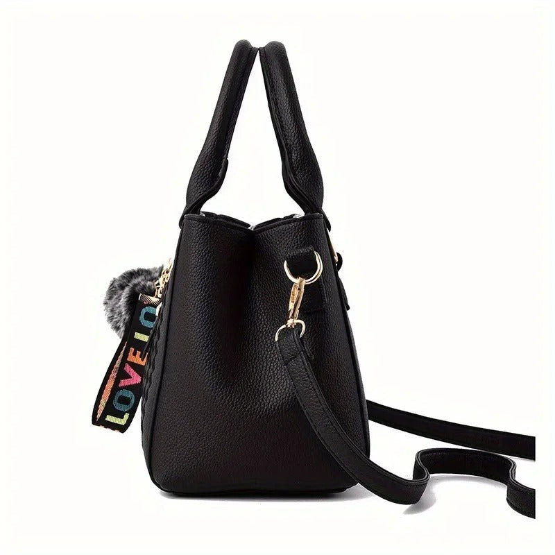 Broderi Messenger Bag