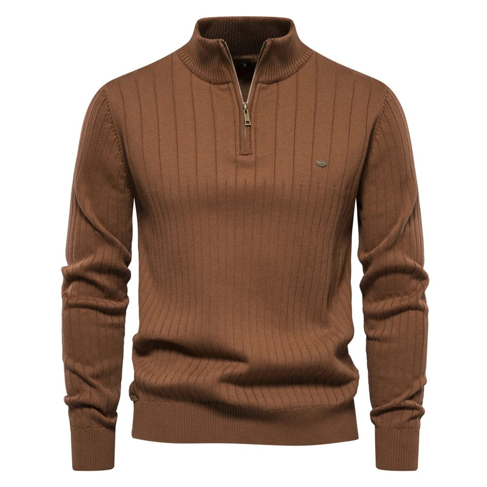 Strikket sweater med standkrave til mænd