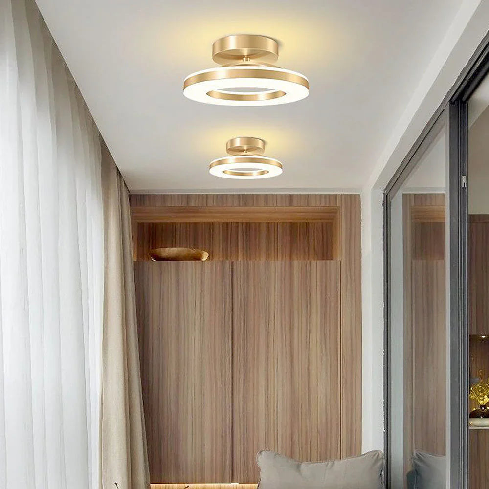 LumoRound - Elegant rund loftslampe med slankt design til sofistikeret belysning