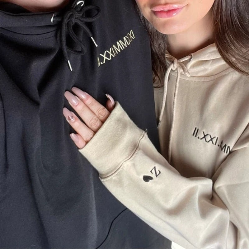 DateWear | Tilpassede Sweatshirts med Relaxed Fit og Dato Personalisering