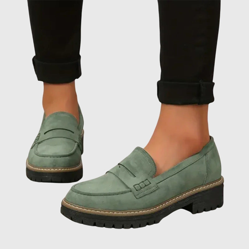 Melania | Tidløse Suede Loafers