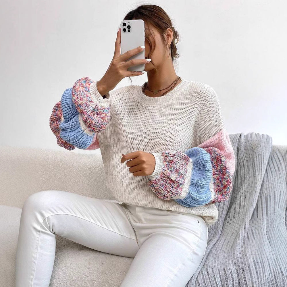 Delilah Pullover Strikket Multifarvet til Kvinder – Blød og Varm Sweater med Casual Fit og Lagdelt Design