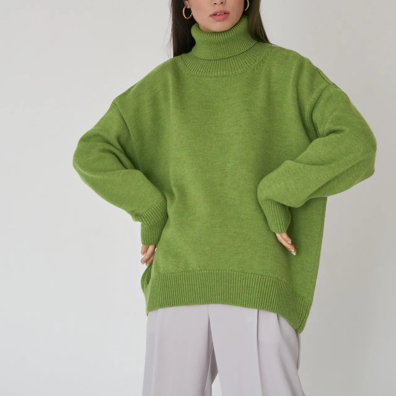 Elise Oversized Turtleneck Sweater til kvinder – Blød og varm striktrøje med tidløst design