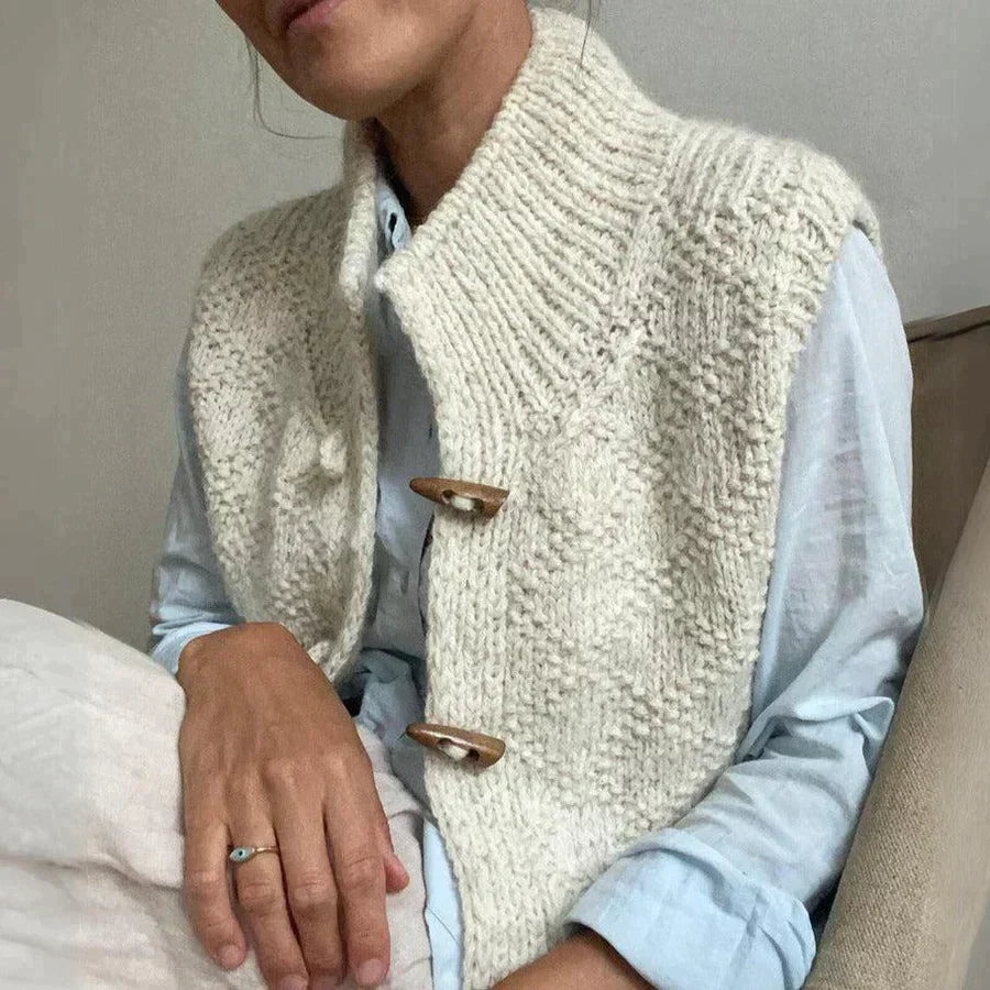 Emma Kvinders Knappet Vest – Elegant Cardigan i Blød Bomuld med Moderne Chic Stil