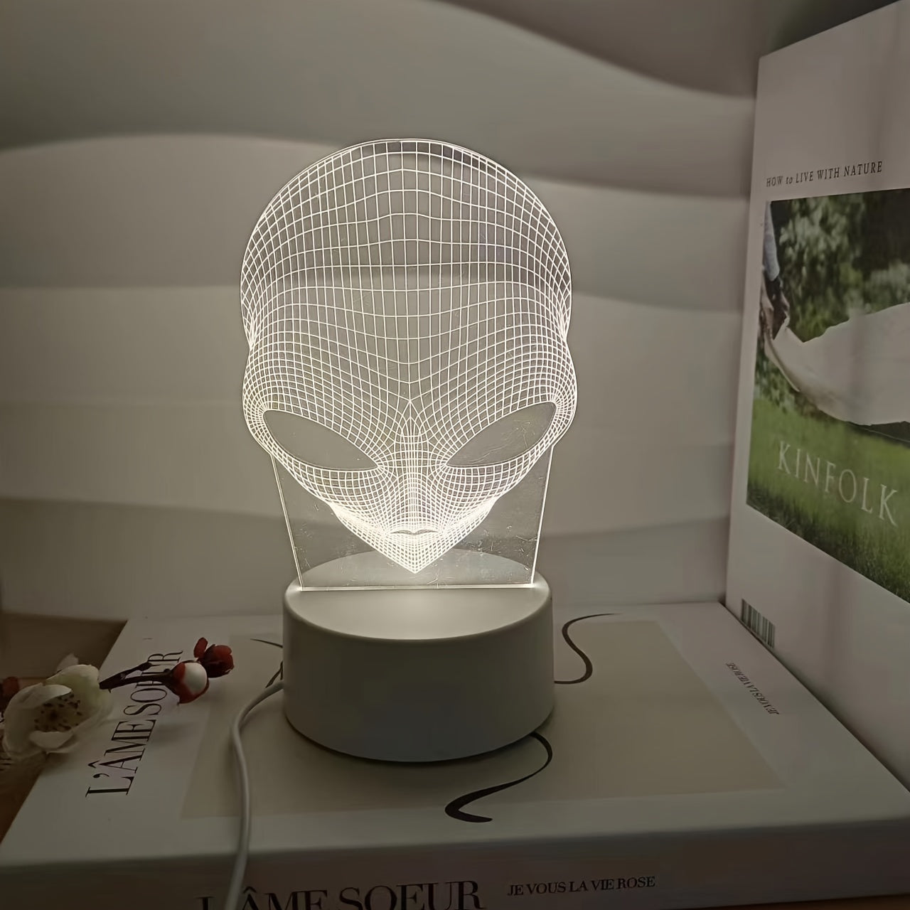 AstroLicht – 3D-alienlampe med LED farvebelysning og touchbetjening
