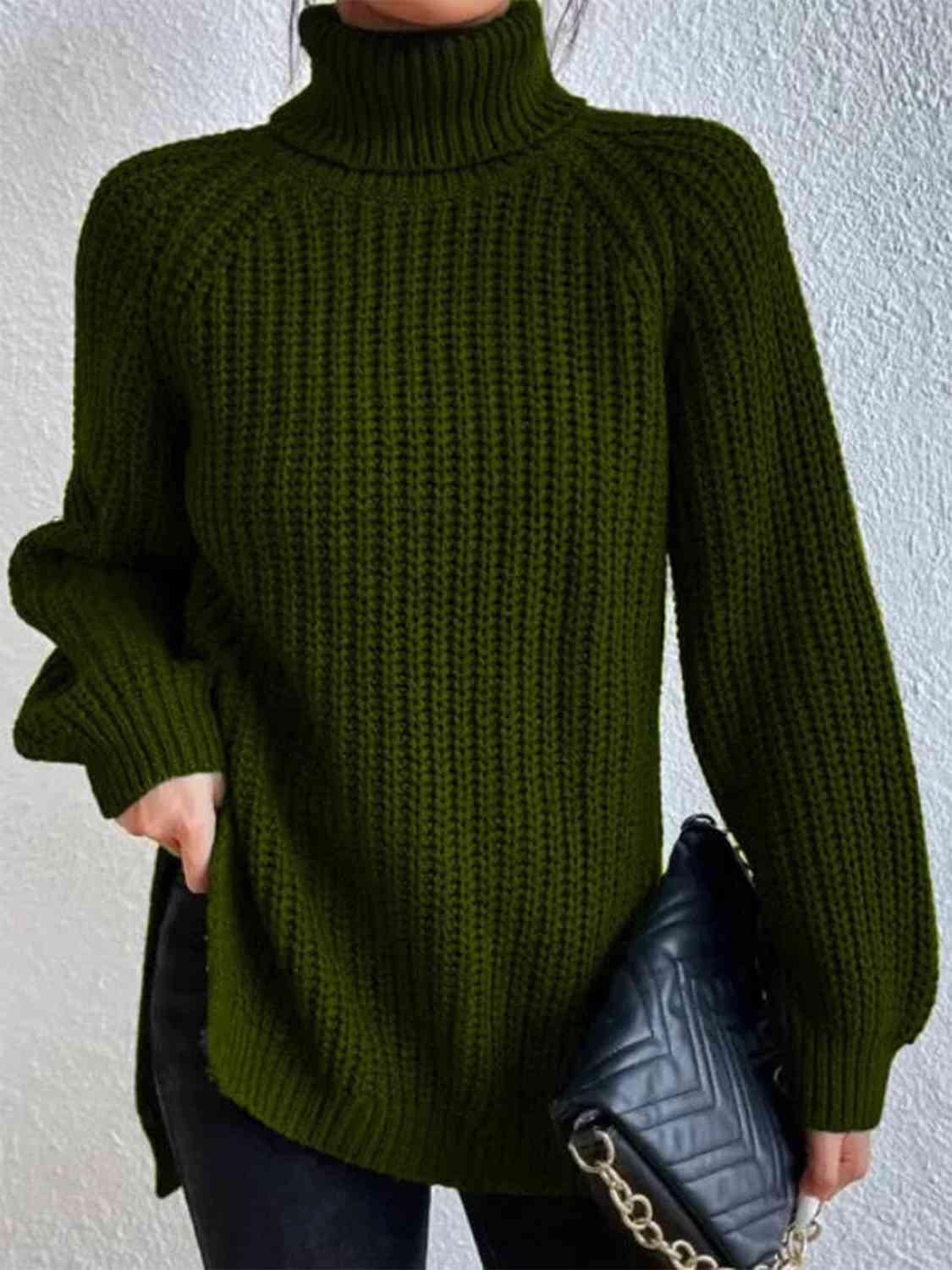Angela Pull Kvinde – Ribbet Turtleneck Sweater med Chic Side Slids til Elegant Efterår/Vinter