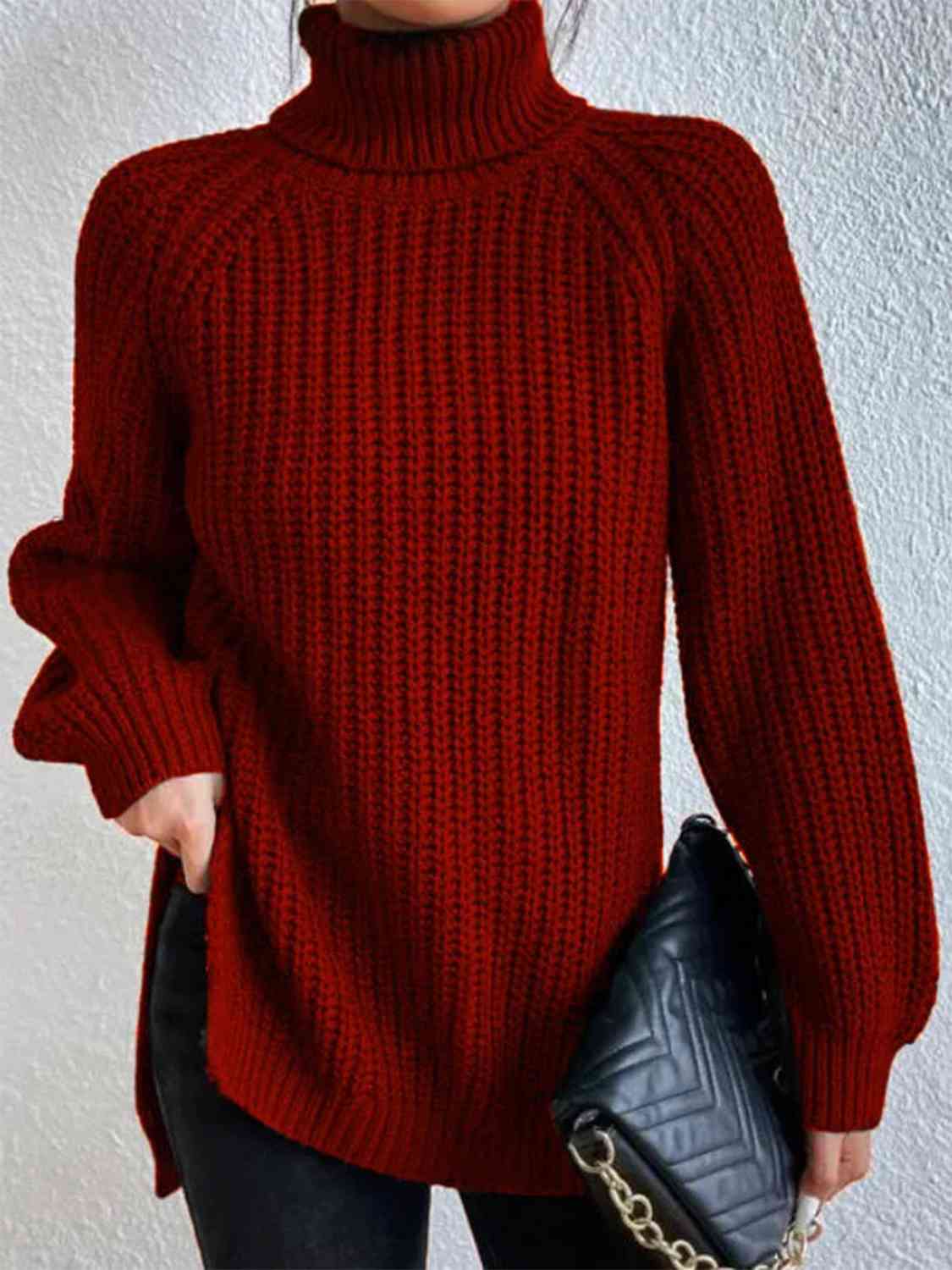Angela Pull Kvinde – Ribbet Turtleneck Sweater med Chic Side Slids til Elegant Efterår/Vinter