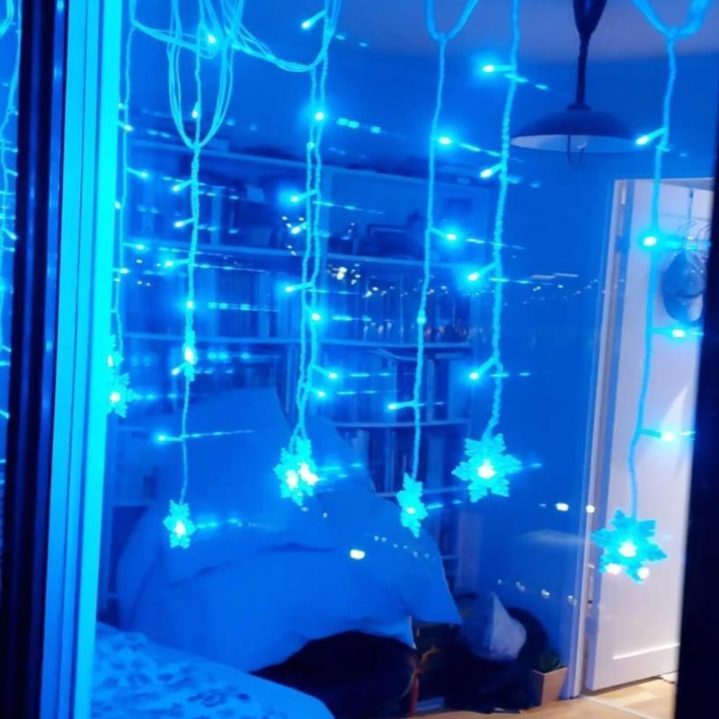 LED-julgardinsbelysning – dekorativ och återanvändbar festbelysning