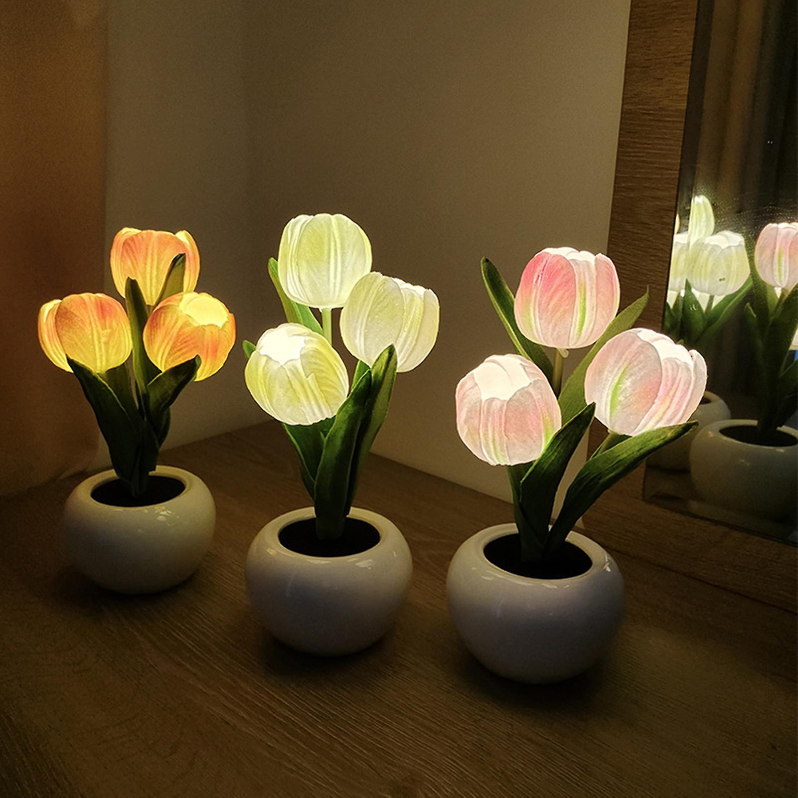 BloomLight LED Tulipan Nattelys – Stemningsfuld Belysning med Naturligt Udseende