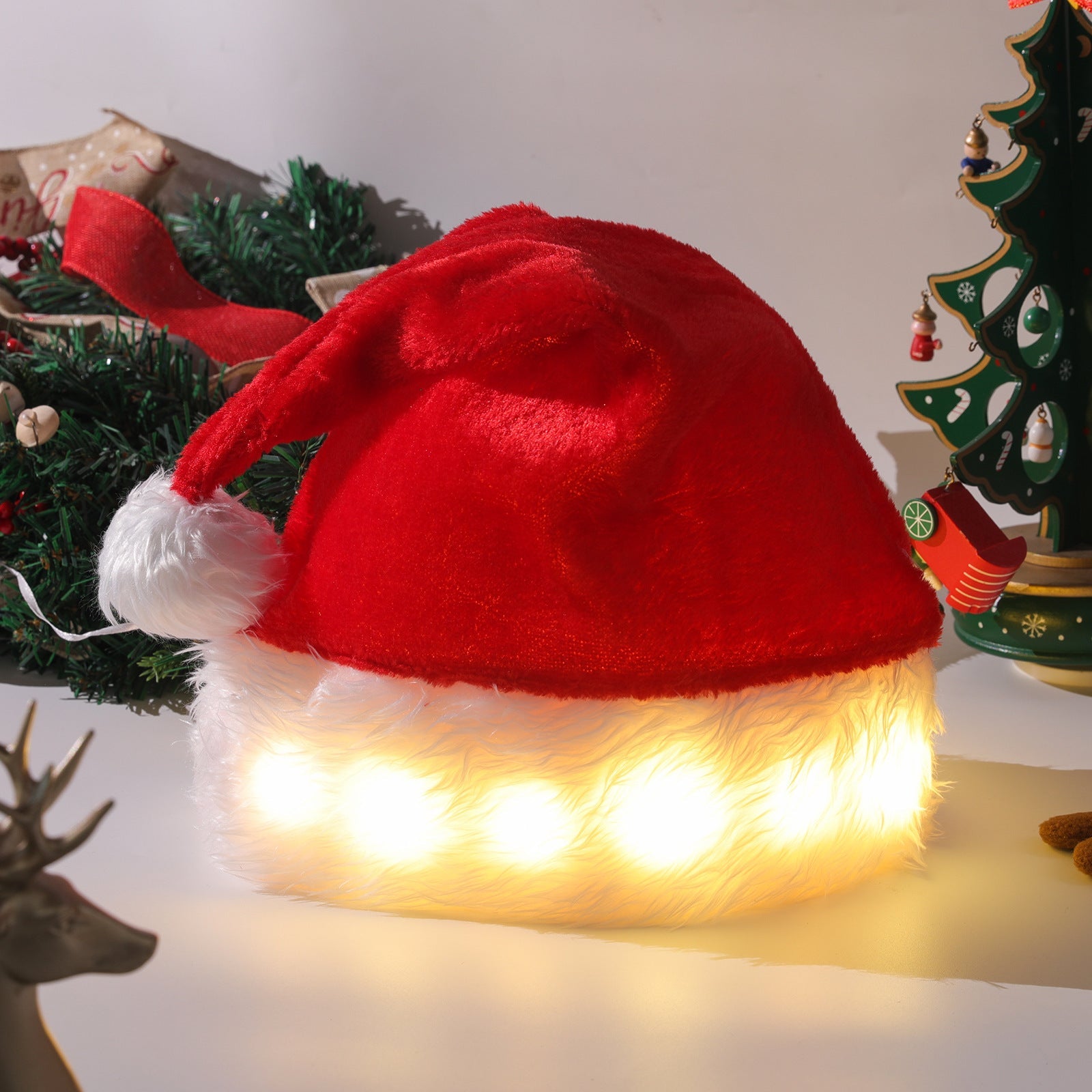 Lysende Julehat med LED Lygter – Blød Pluche Santa Hat med Farvet Lys