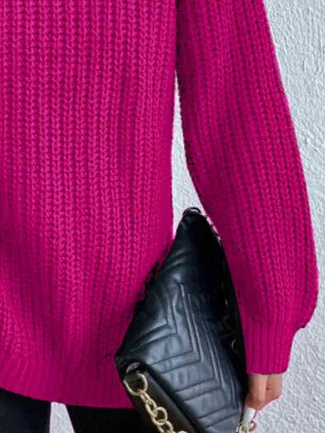 Angela Pull Kvinde – Ribbet Turtleneck Sweater med Chic Side Slids til Elegant Efterår/Vinter