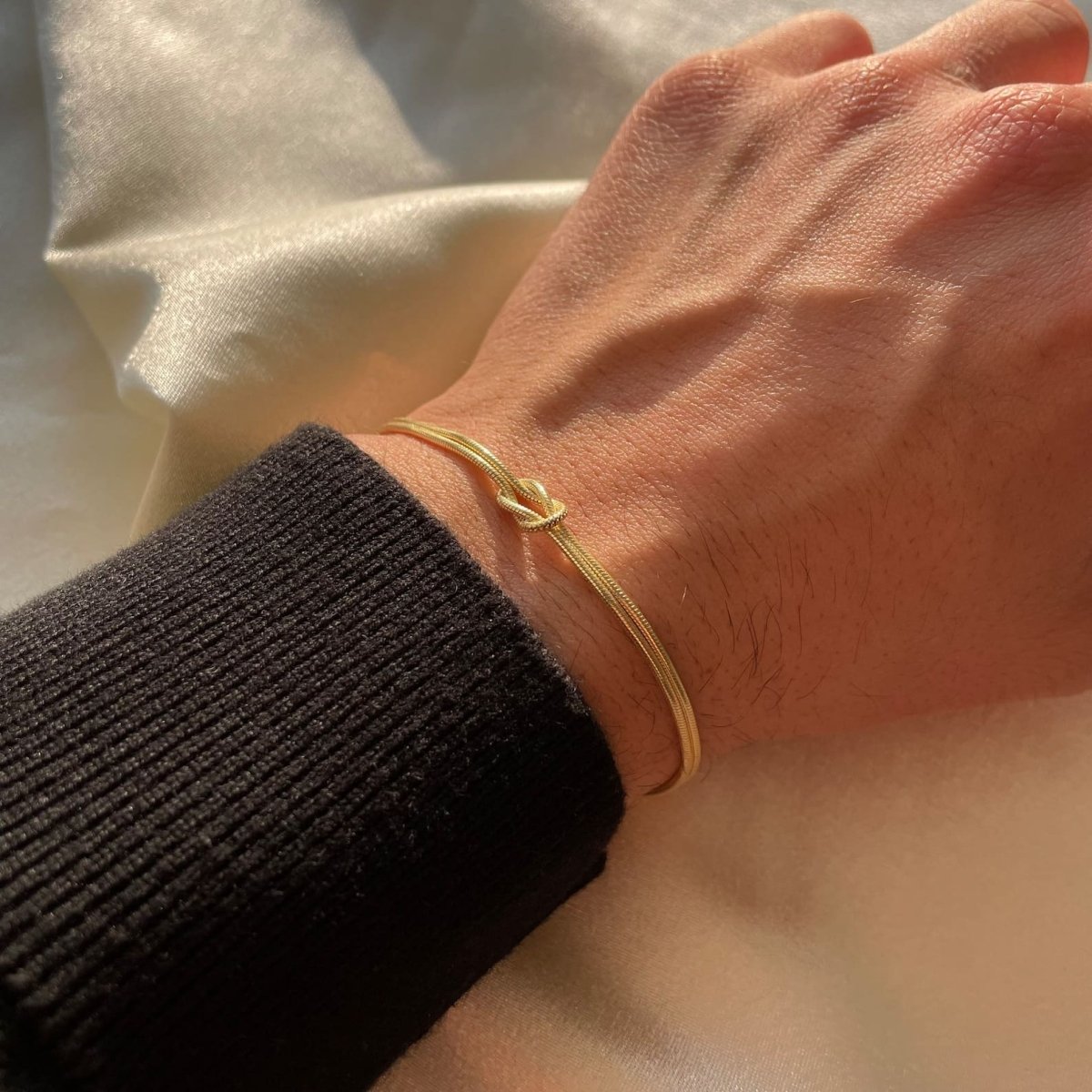 Amour | Minimalistisk armbånd kærlighedsknude