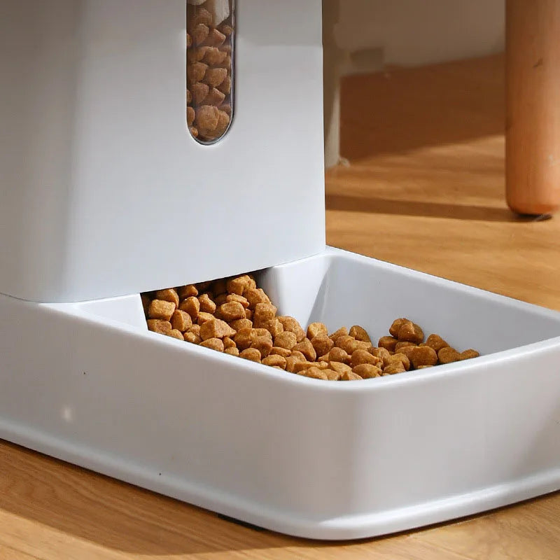 Automatisk Foderdispenser til Hunde – Effektivt Fodringssystem med Stor Kapacitet