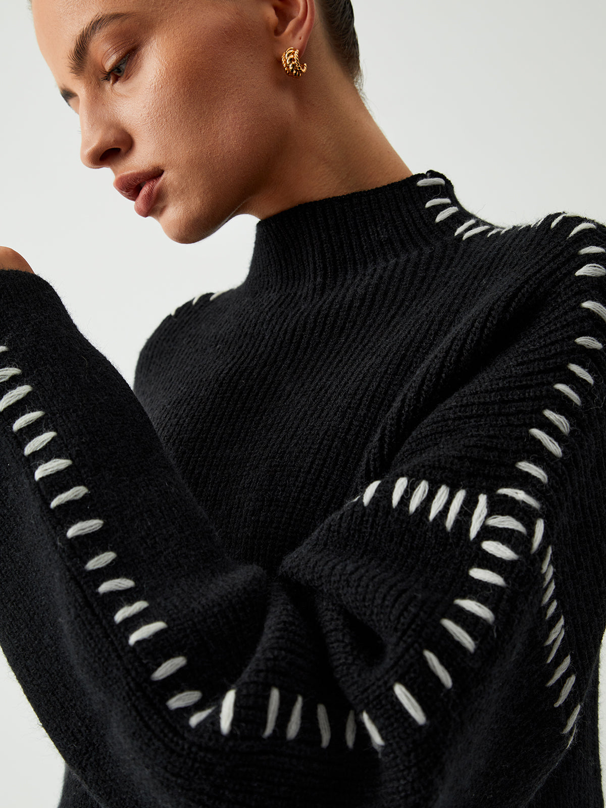 Kayla Pull Kvinde – Oversize Sweater med Høj Hals i Blødt, Chic & Behageligt Strik