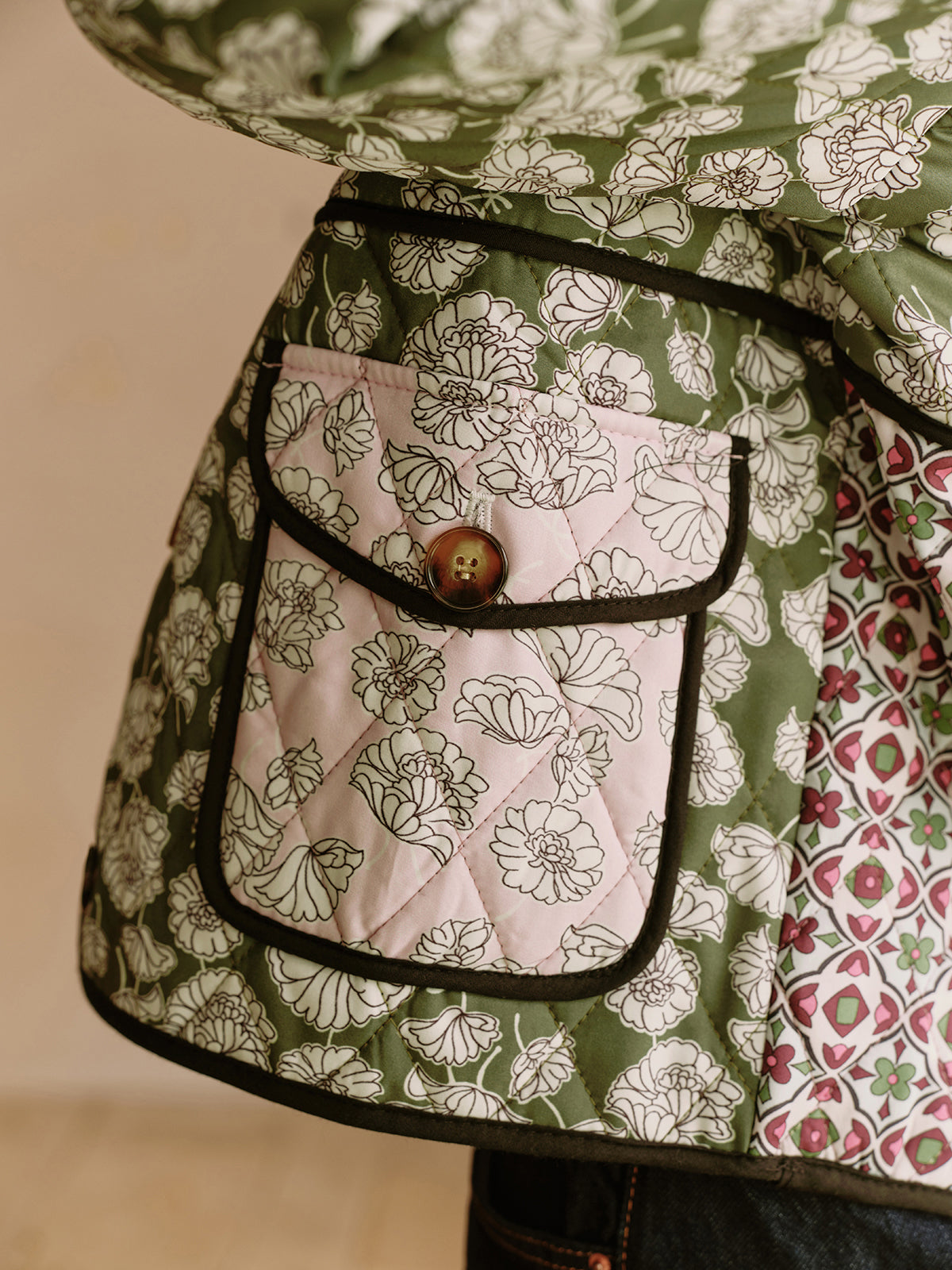 Lennox Quilted Floral Jacket – Multifarvet, Boheme og Autentisk for en Unik Stil