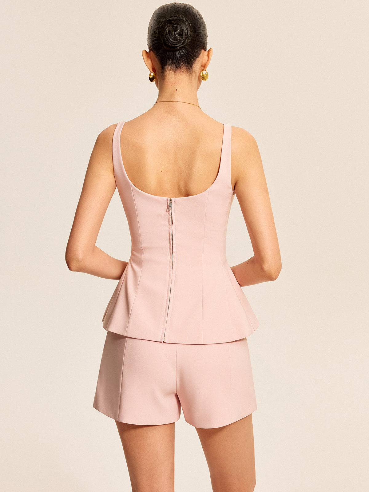 Peplum Tank Top Med Shorts Sæt