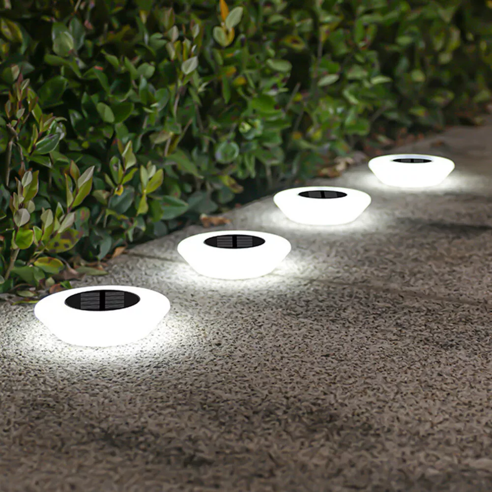 SolarGlow LED Grondlamper | Lys op i dit udendørsområde med stil-zarada.dk