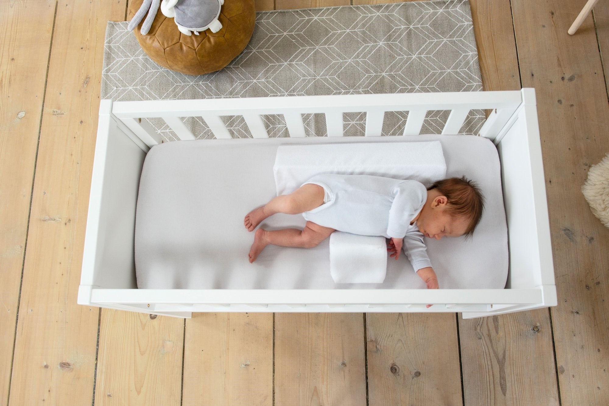 Baby Anti-Roll Pude – Komfortabel 45° Soveposition, nem at vaske