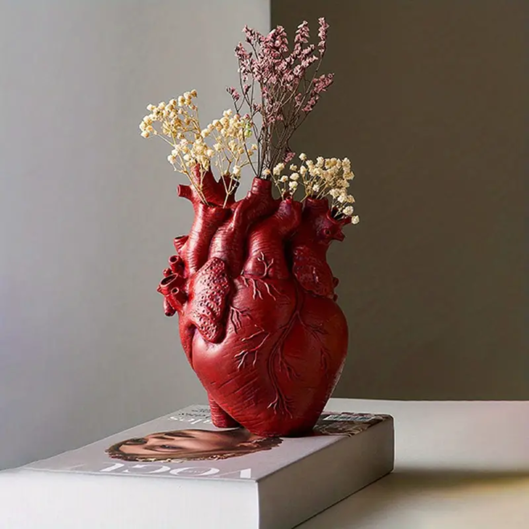 BloomHeart Hjerteformet Vase Stilfuld Flerfarvet Boligindretning Accent