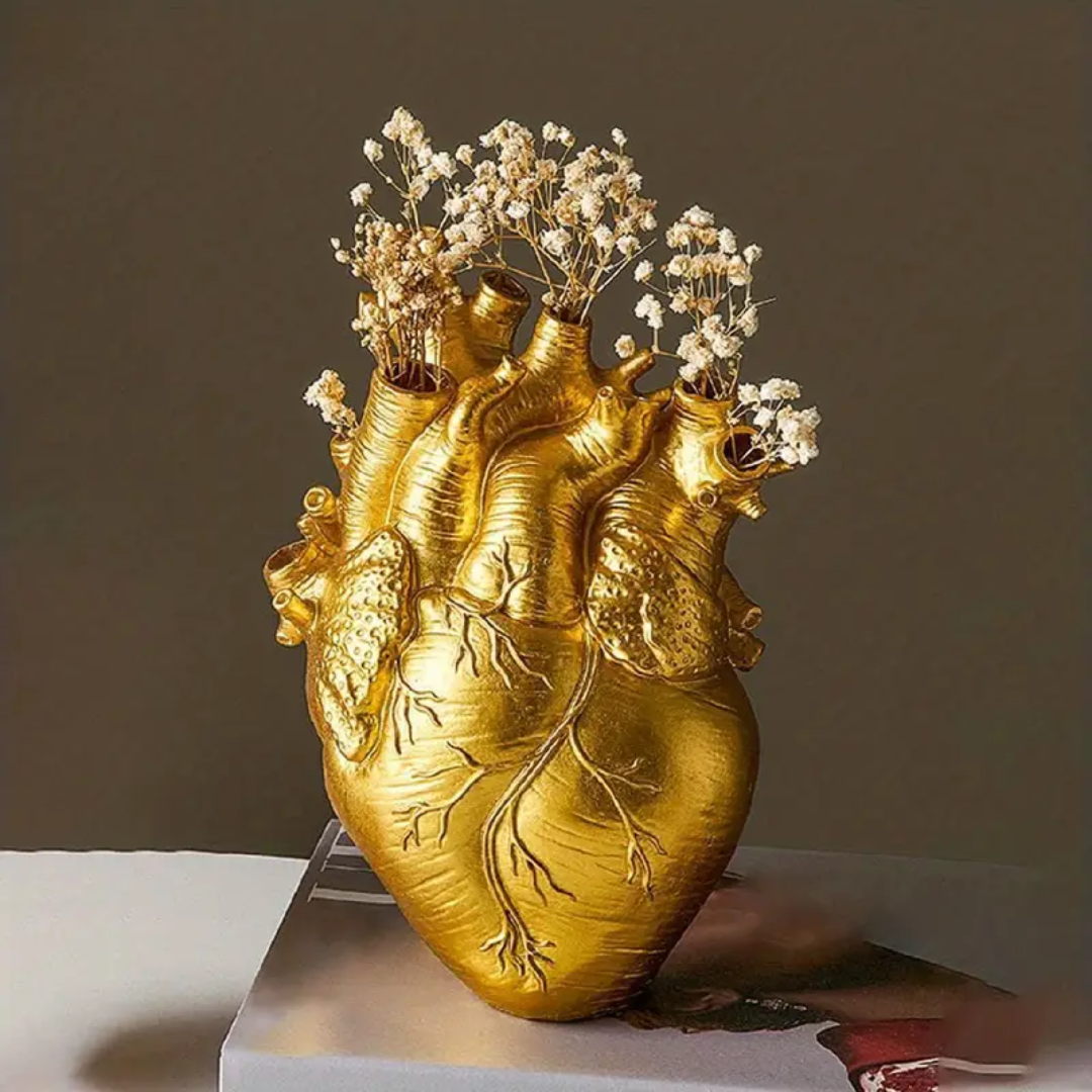 BloomHeart Hjerteformet Vase Stilfuld Flerfarvet Boligindretning Accent