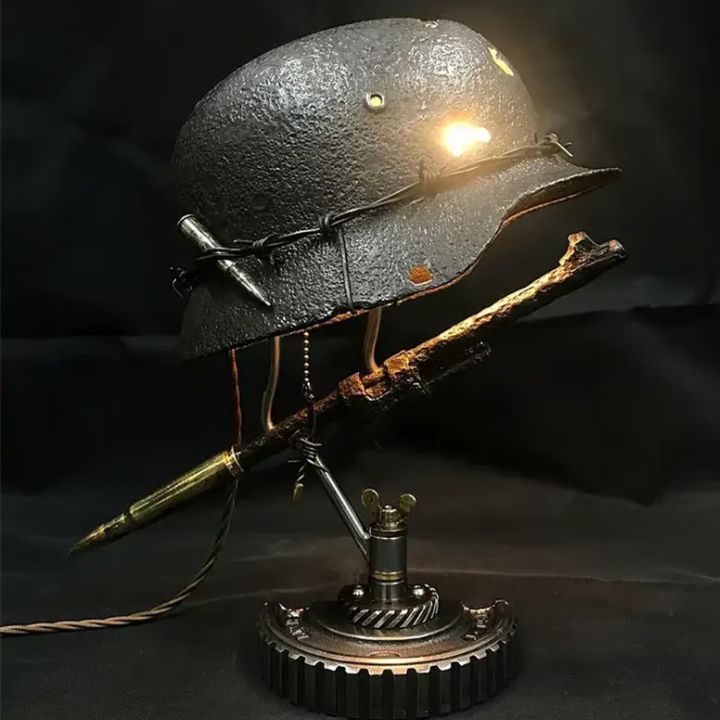 Bordlampe i Vintage Stål Design