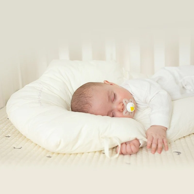 Børns Sovepude Ergonomisk Design