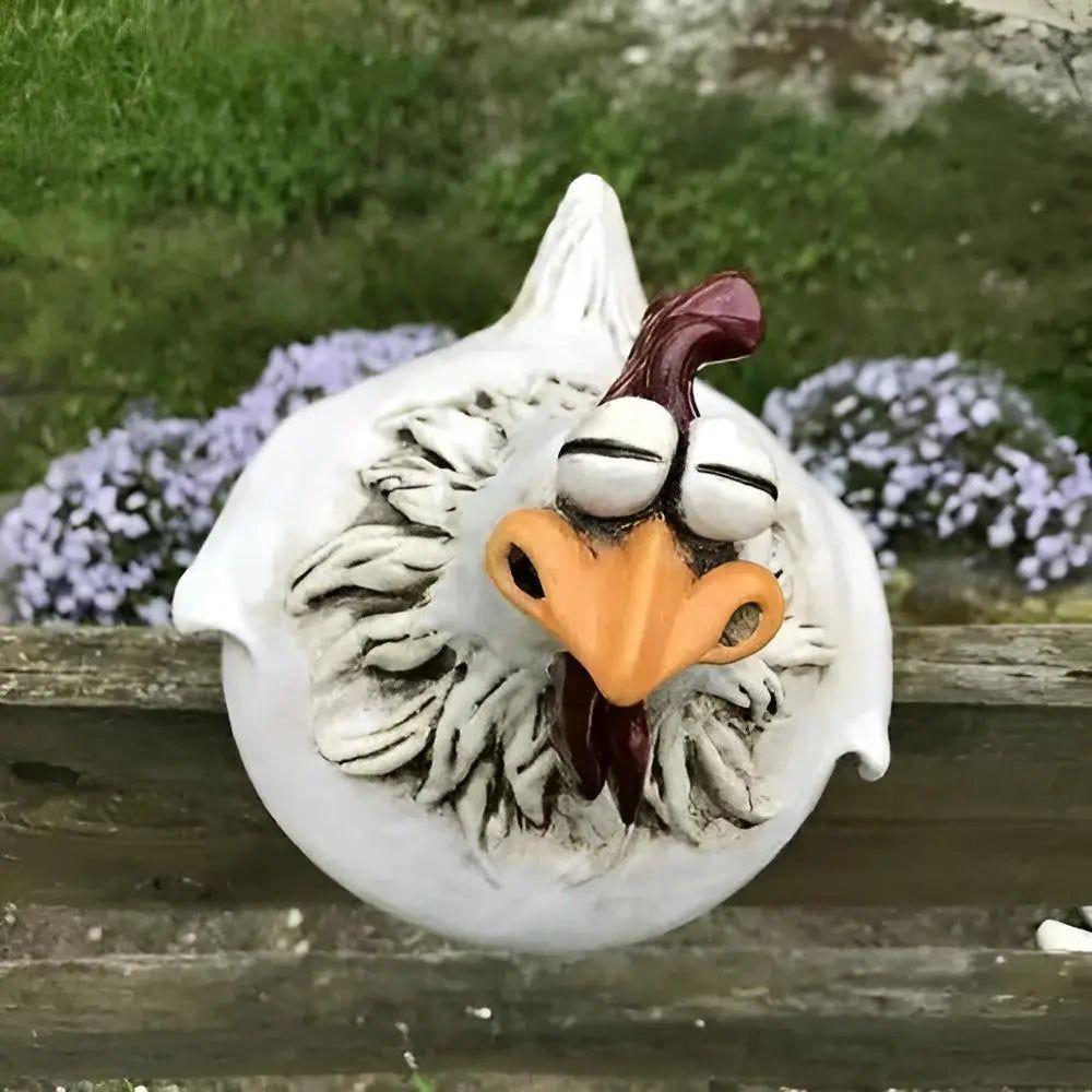 ChickChuckle - Charmerende keramiske kyllingeskulpturer til have og hegn
