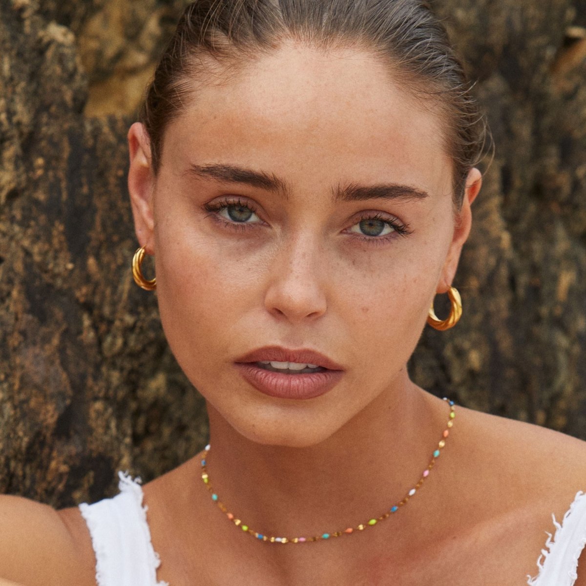 Choker Halskæde i Flerfarvet Design