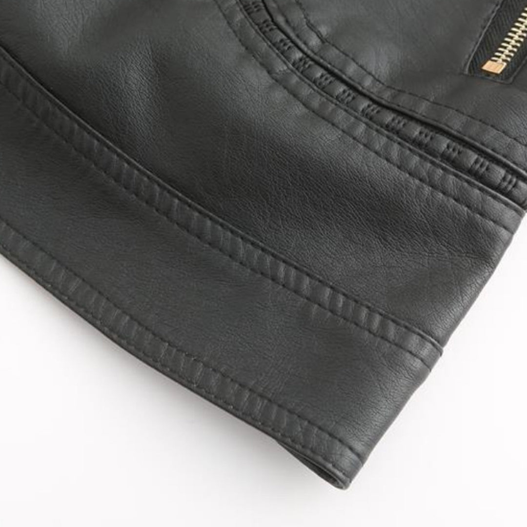 Janiyah Kvinders Læderjakke – Chic Ståkrave, Lynlåse & Elegant Moderne Stil