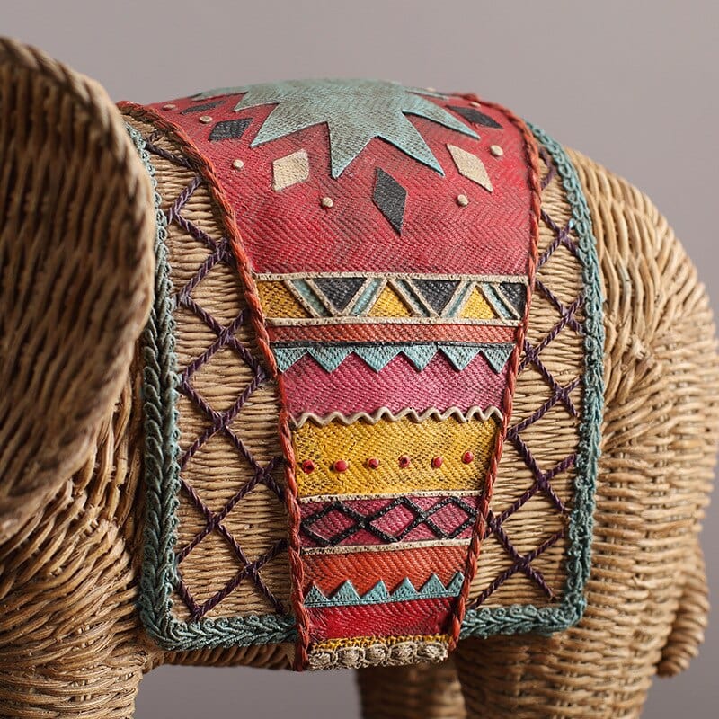 Elefant Statue Rattan Design