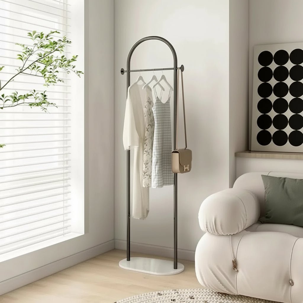 Fritstående Tøjstativ Minimalistisk Design
