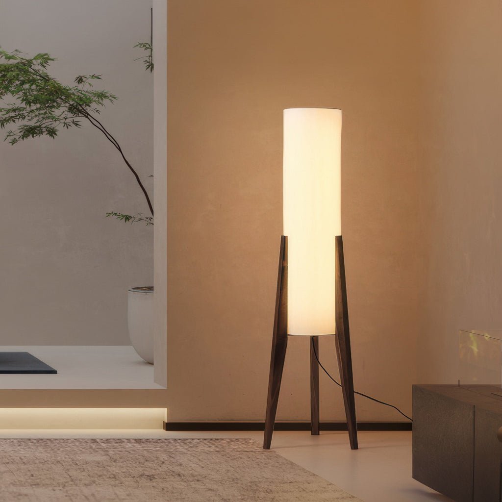 Gulvlampe i Skandinavisk Design med Dæmpbar LED