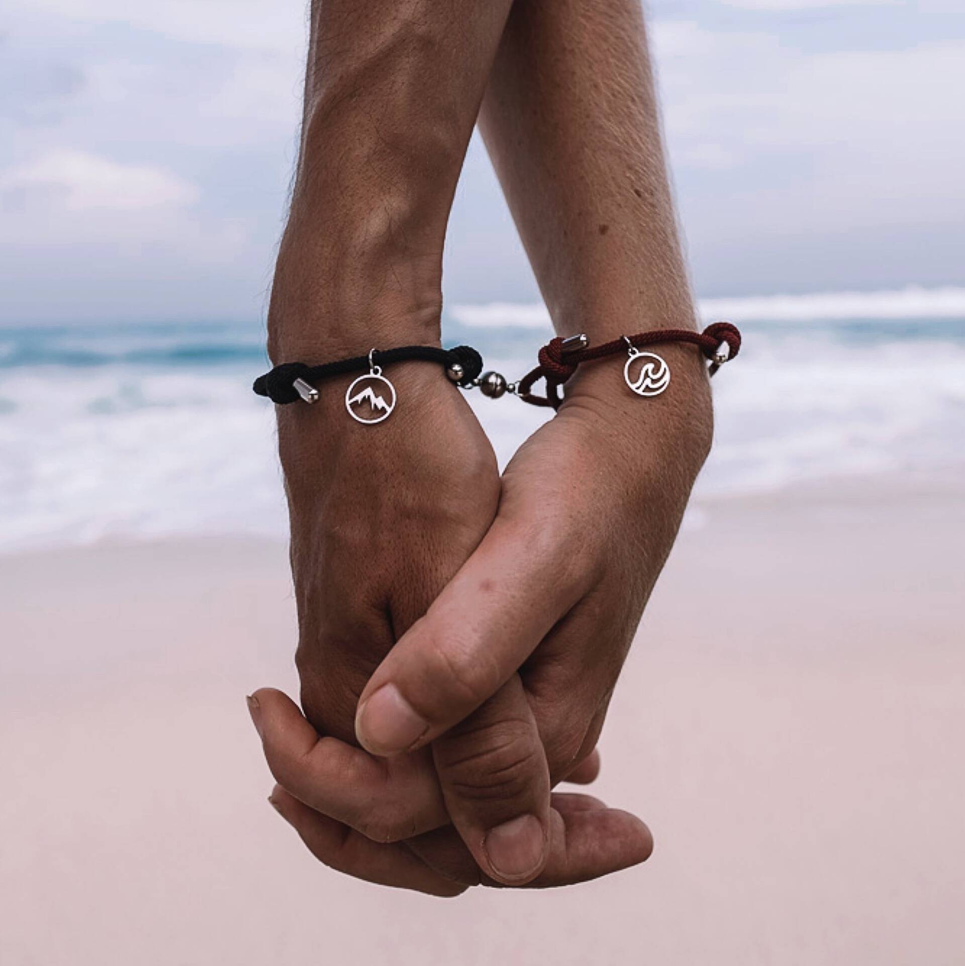 Amore armbånd | magnetisk armbånd til par-zarada.dk
