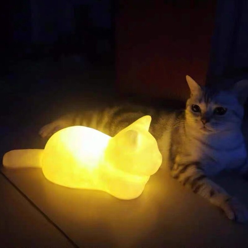 Kattens Natlys PurrLamp Drømmende Design