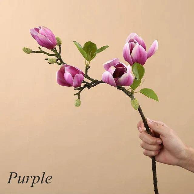 BlijftBloei – Stemningsfuld Kunstgren med Realistiske Magnolia Blomster