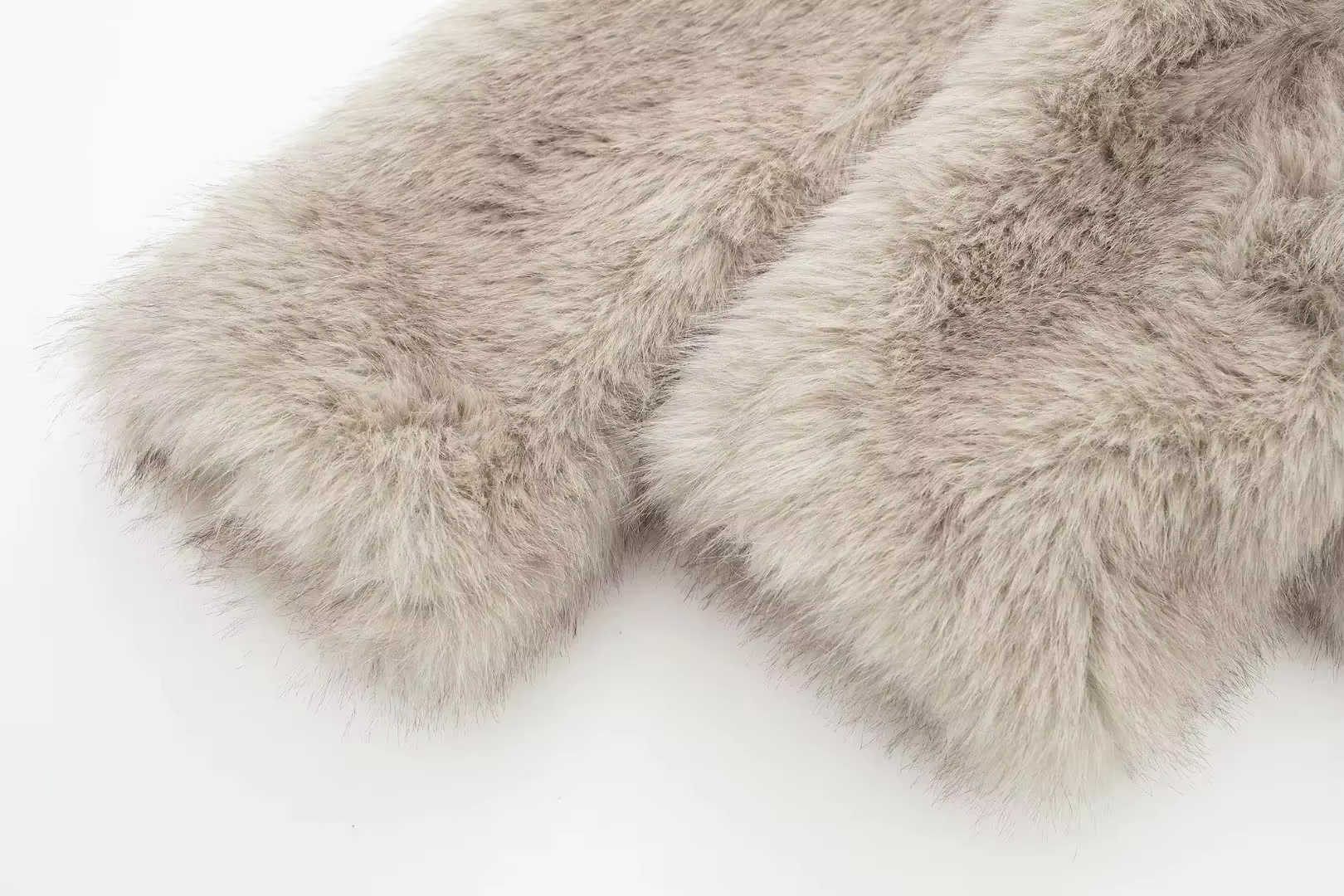 Liliana Manteau Luxe Kvinde – Ultra-Blød Faux Fur Frakke med Elegant Stil til Vinter
