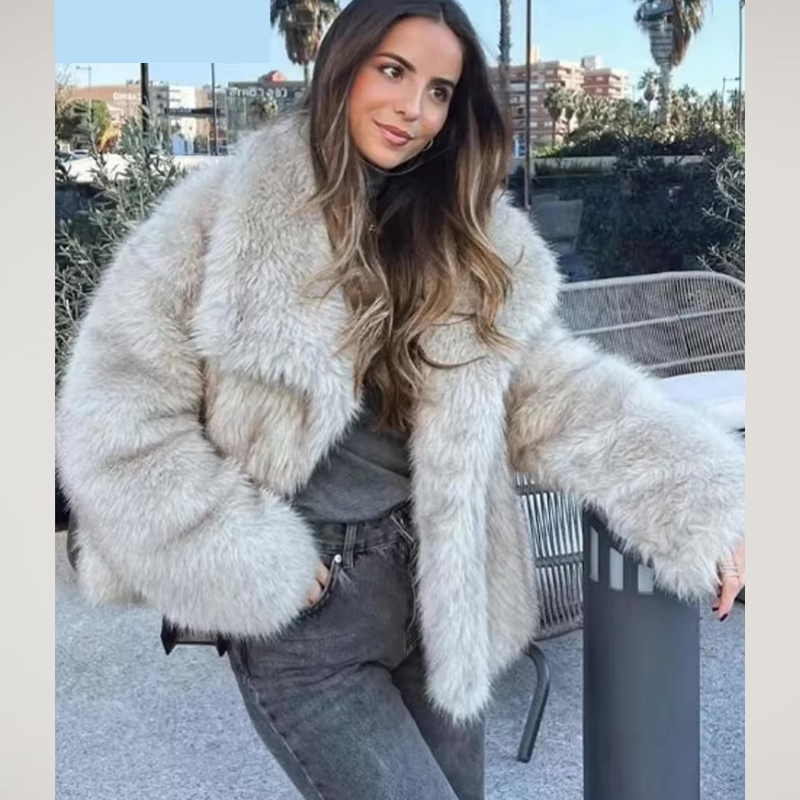 Liliana Manteau Luxe Kvinde – Ultra-Blød Faux Fur Frakke med Elegant Stil til Vinter